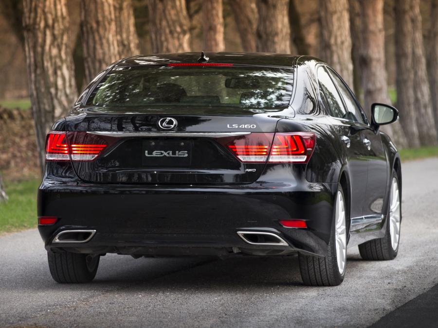  Lexus LS460 AWD 2012 года  (фото 8 из 16)
